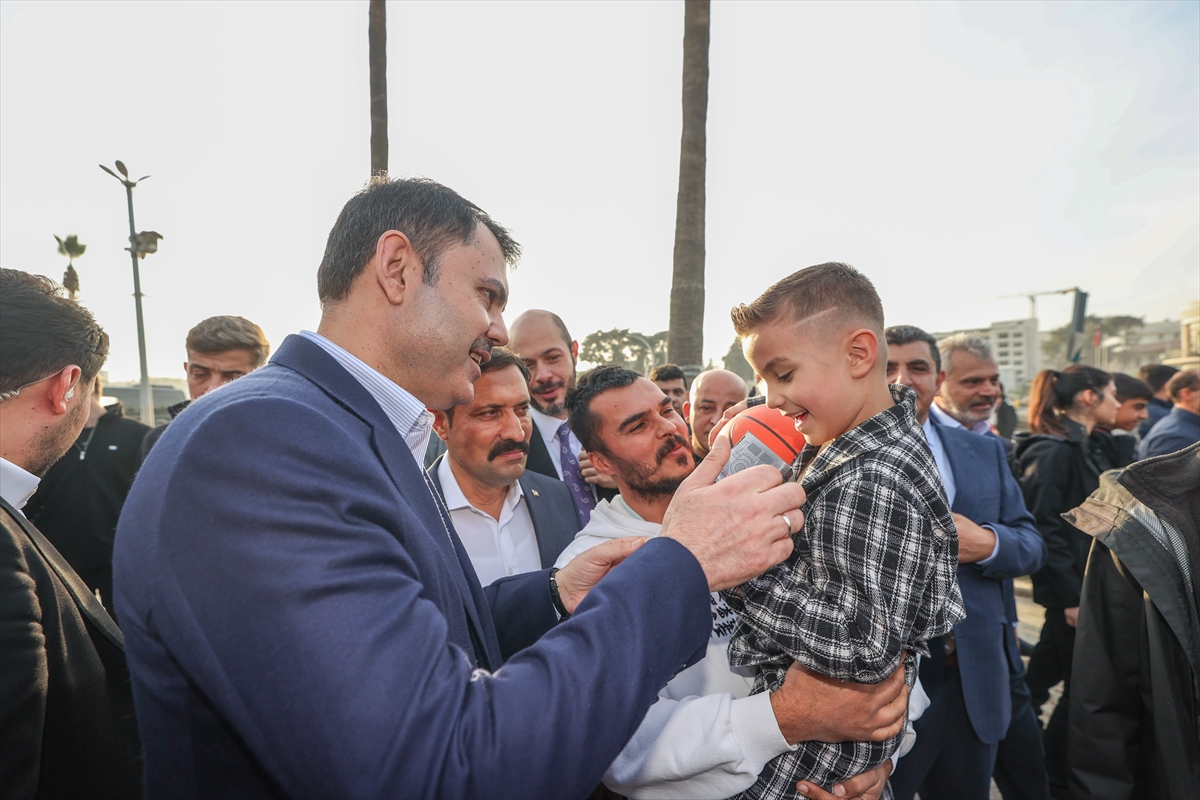 Bakan Kurum, Hatay'da, 455 bininci afet konutu teslimi öncesi incelemelerde bulundu Bakan Kurum, Hatay'da, 455 bininci afet konutu teslimi öncesi incelemelerde bulundu
