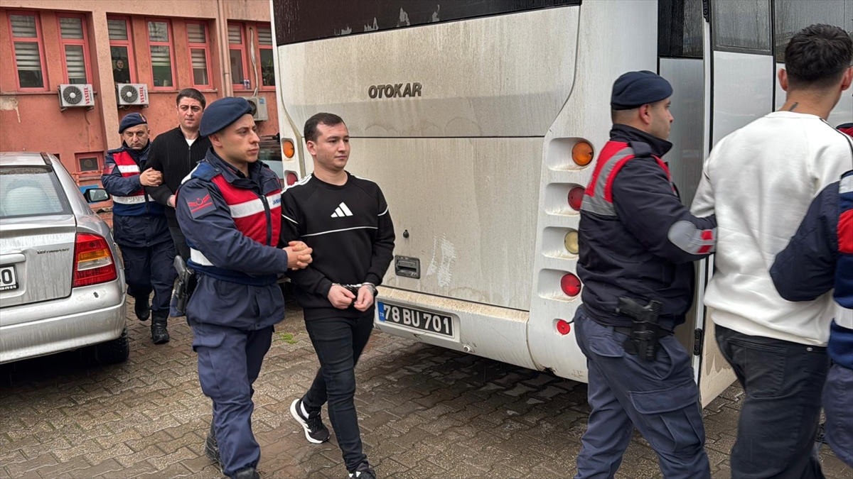 Karabük'teki silahlı kuyumcu soygunu davasında karar açıklandı