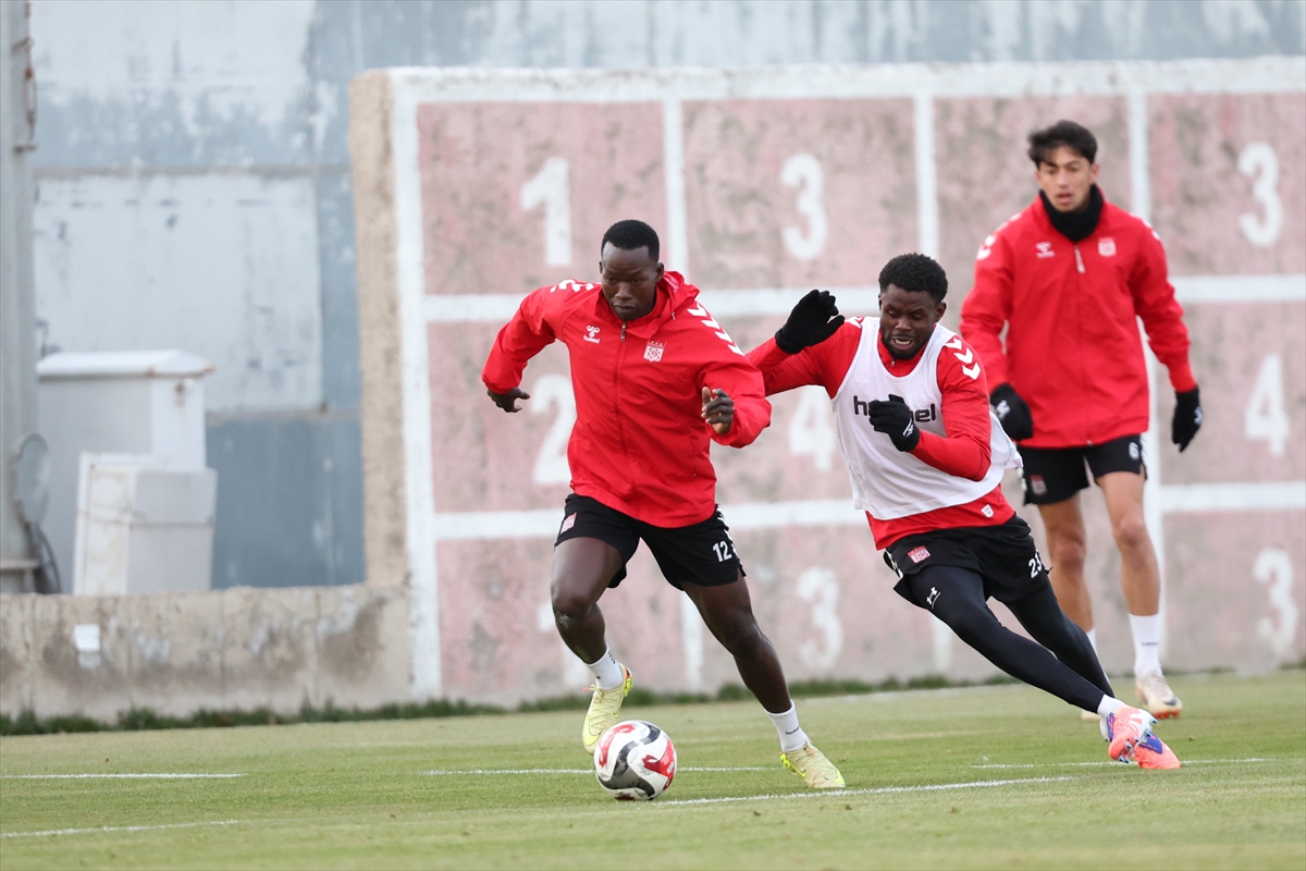 Sivasspor, Bandırmaspor maçının hazırlıklarına başladı Sivasspor, Bandırmaspor maçının hazırlıklarına başladı