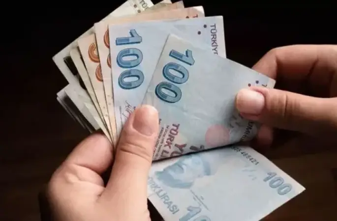 Beklenen Gün Geldi: Memur ve Emekliye Kaç TL Zam Gelecek?
