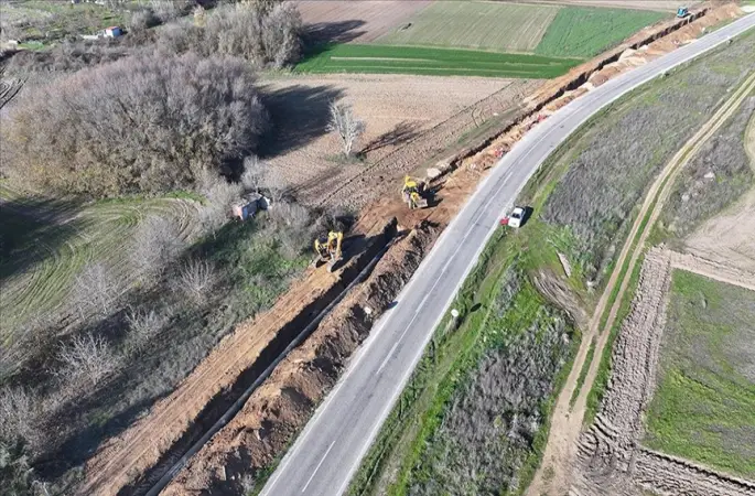 Edirne'ye Süloğlu Barajı'ndan su temini için isale hattındaki yenileme çalışmaları sürüyor