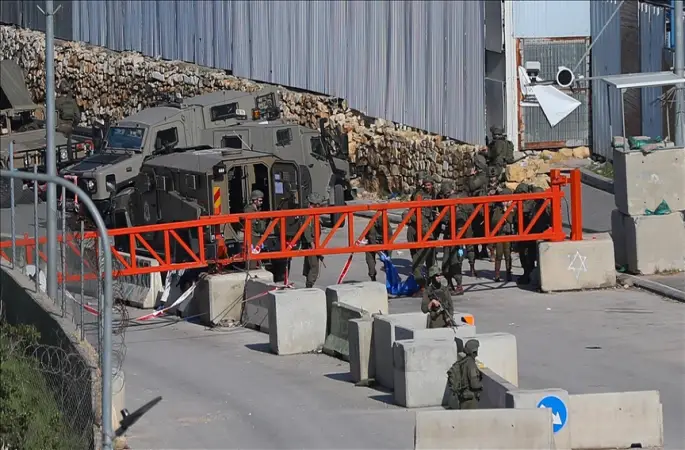 İsrail askerleri ile yerleşimcilerin Batı Şeria'daki saldırılarında 6 Filistinli yaralandı